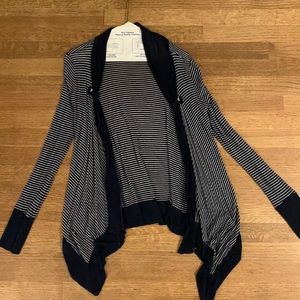 Splendid navy and white cardigan size extra small